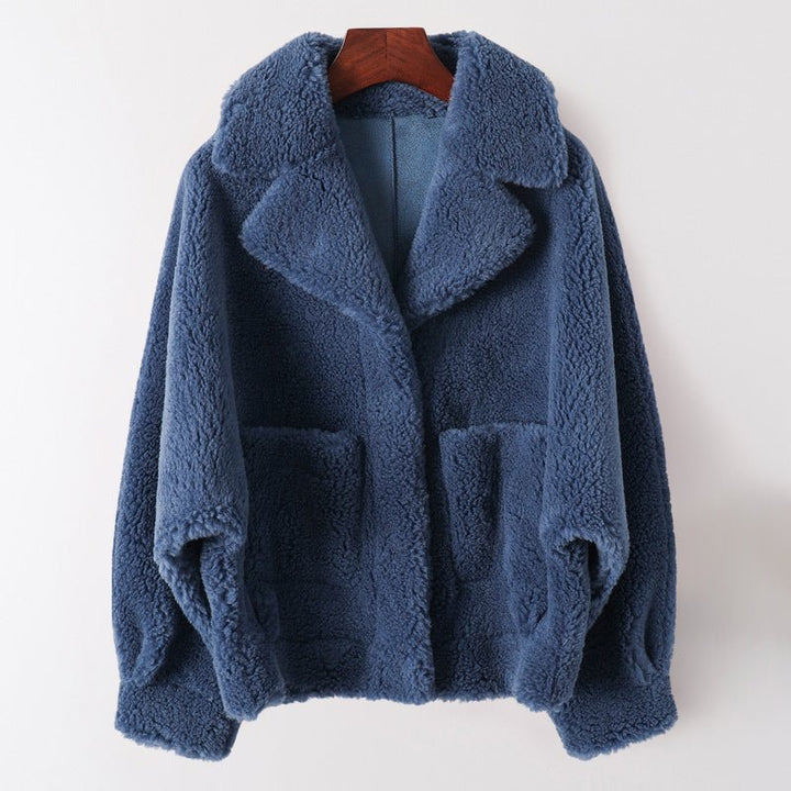 Céleste Bouchard Luxe Shearling Coat - Intofa