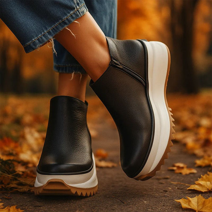 Chloé Rousseau Chunky Sole Ankle Boots - Intofa