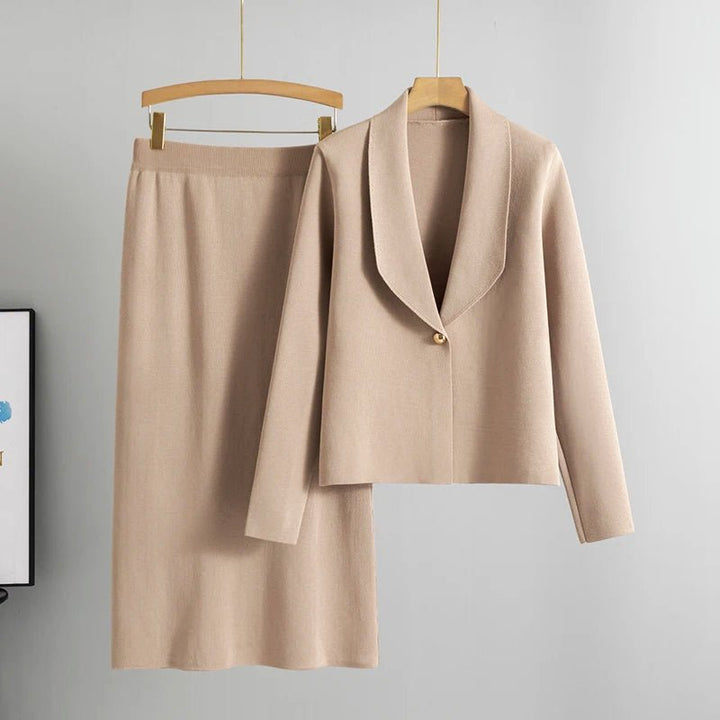 Chloé Rousseau Royal Knitted Set - Intofa