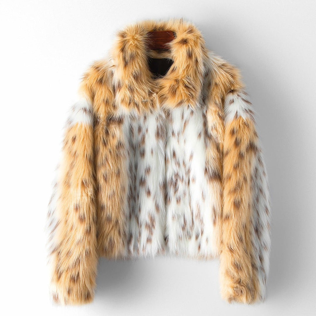 L'Envolée Glamour Coat by Chloé Rousseau - INTOFA