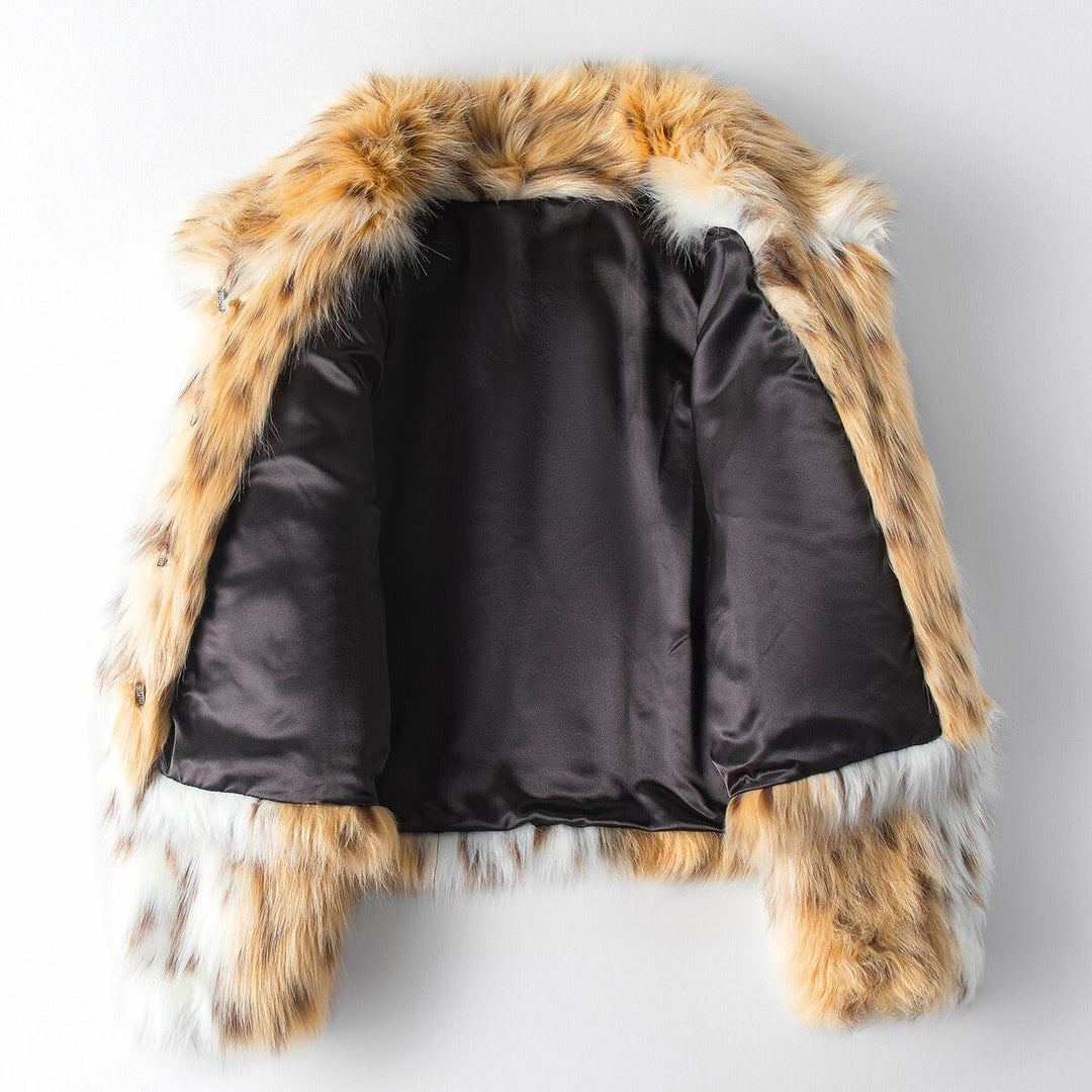 L'Envolée Glamour Coat by Chloé Rousseau - INTOFA